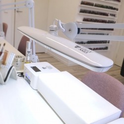  ΛΑΜΠΑ ΕΡΓΑΣΙΑΣ Professional lamp 
